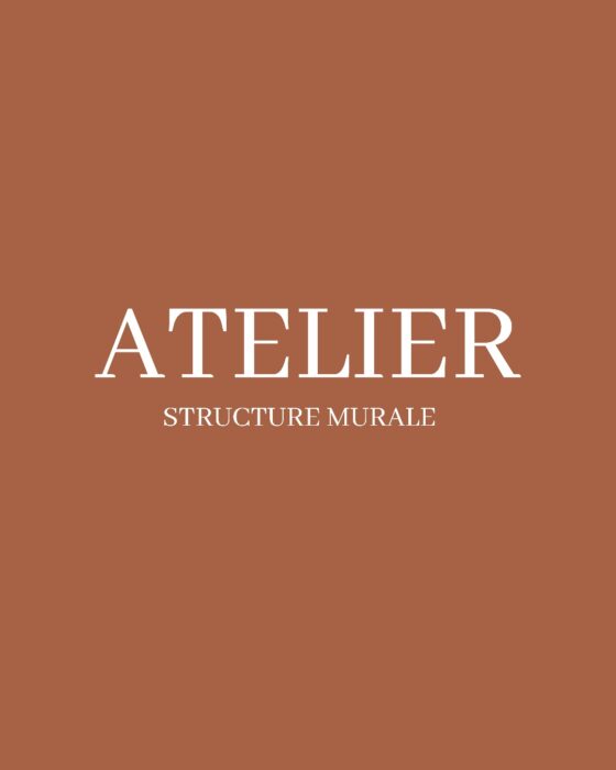 atelier de confection structure murale en fleurs séchées
